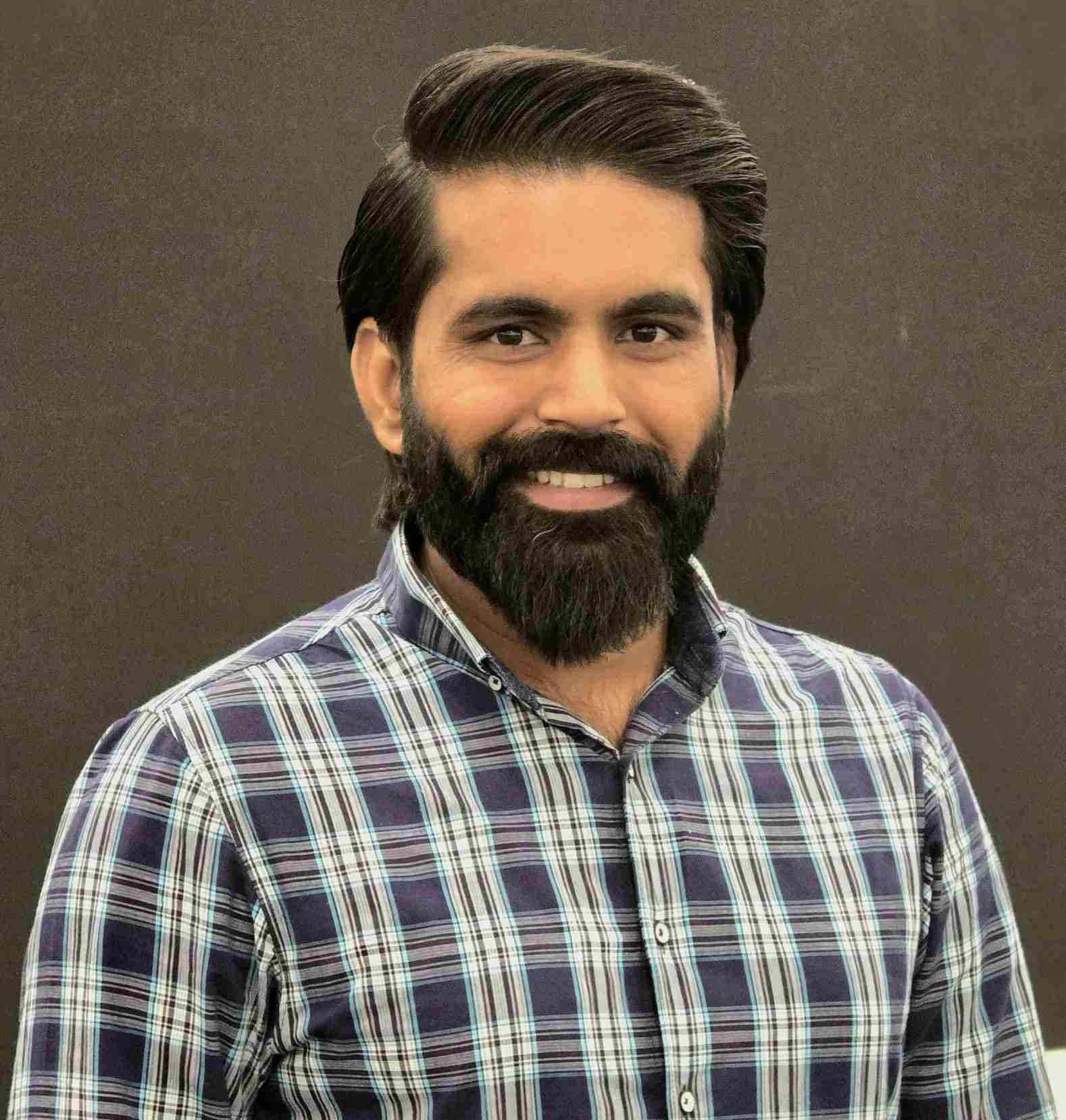 Naveed Ali
